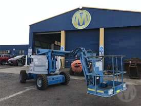 Genie Knuckle Boomlift - picture0' - Click to enlarge