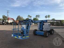 Genie Knuckle Boomlift - picture2' - Click to enlarge