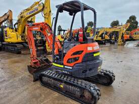 2018 KUBOTA U25 2.6T MINI-EXCAVATOR WITH HYDRAULIC HITCH, BUCKETS AND LOW 1108HRS - picture1' - Click to enlarge