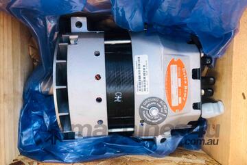 Komatsu 58F-00-01780 Alternator QSK 55Si Delco Remy Genuine 24V 250 Amp