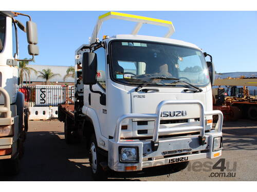 2013 ISUZU FSS500 TRUCK