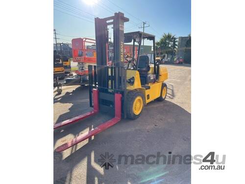 Hyster 4 Ton Forklift