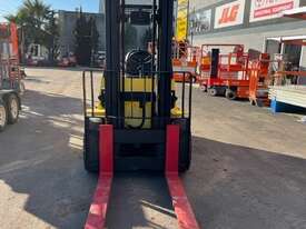 Hyster 4 Ton Forklift - picture0' - Click to enlarge