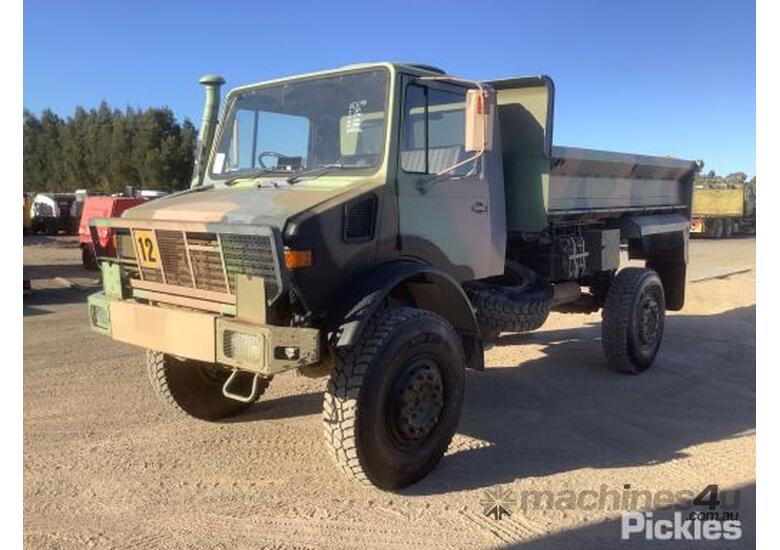 Buy Used mercedes benz UNIMOG UL1700L Open Bowl Scraper in , - Listed ...