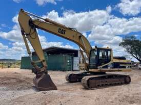 CAT 325 excavator - picture0' - Click to enlarge