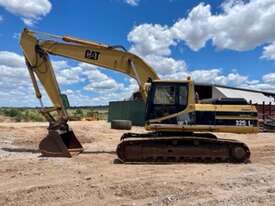 CAT 325 excavator - picture0' - Click to enlarge