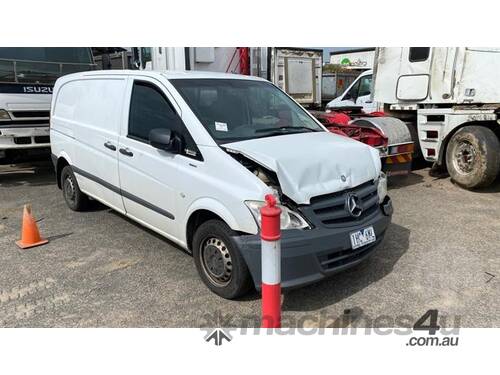 Mercedes-Benz Vito 113