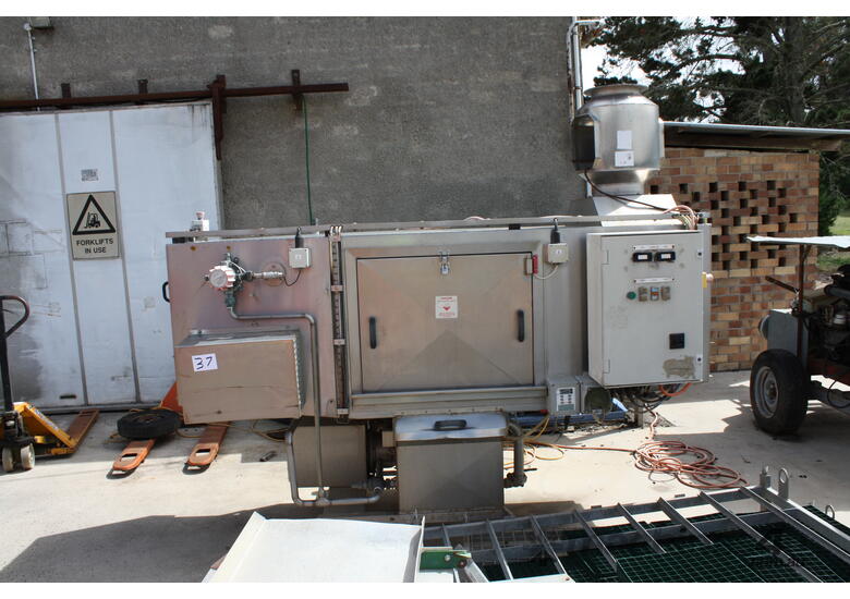 Used crusader Industrial crate washer Crate Washer in , Listed on