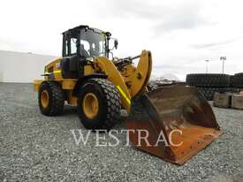 CATERPILLAR 938K Wheel Loaders integrated Toolcarriers - picture0' - Click to enlarge