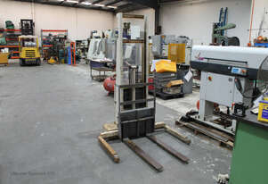 Crown 15BS64A Walkie Stacker Forklift