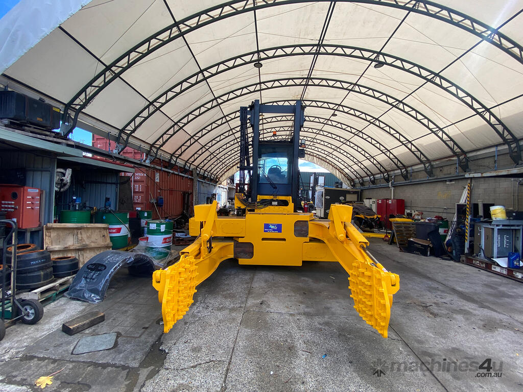 Hire Hoist Lift Trucks Hoist Tyre Handler Sydney Forklifts PS127 Wheel Loader Tyre Handler