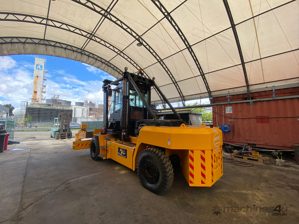 Hire Hoist Lift Trucks Hoist Tyre Handler Sydney Forklifts PS127 Wheel Loader Tyre Handler