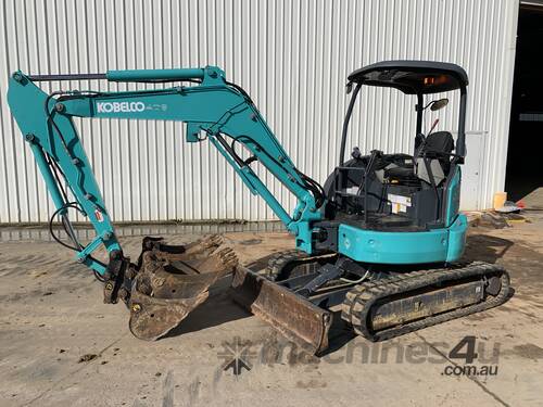 Kobelco SK35SR-6 mini excavator for sale