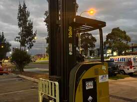 Yale reach truck  - picture2' - Click to enlarge