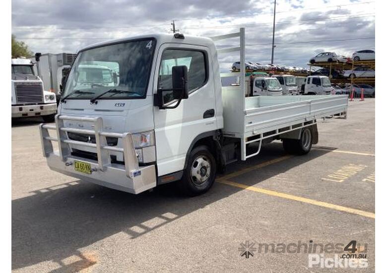 Buy Used mitsubishi fuso Canter Mini Loader in , - Listed on Machines4u