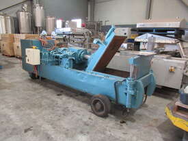Mobile Hydraulic Baling Press - picture0' - Click to enlarge