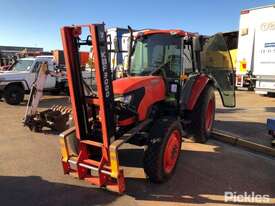 Kubota M8540 4x4 Tractor - picture0' - Click to enlarge