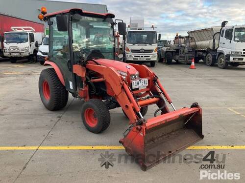 Kubota B3150 Tractor / Loader