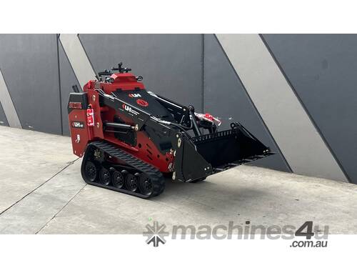 caption 30hp T40 Skid Steer Loader with Hansa Pump, 4in1 Bucket