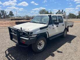 2004 TOYOTA HILUX UTE - picture1' - Click to enlarge