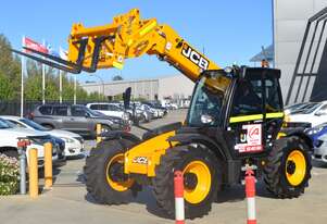 JCB Compact Loadall Telehandler 3.0T | 7.0M with Added Durability