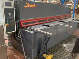 Used Baykal Guillotine Shear - picture0' - Click to enlarge
