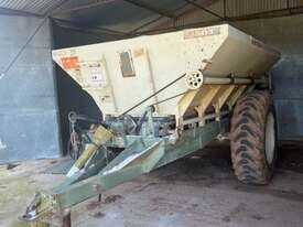 MARSHALL Spreader Trailer 1998 Model - picture0' - Click to enlarge