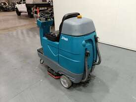 Cleanatic JH860 Ride On Floor Sweeper - picture1' - Click to enlarge