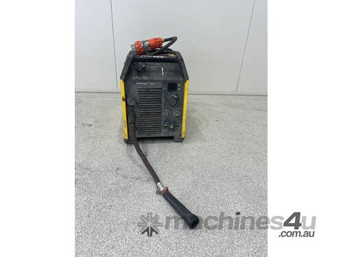 Esab Warrior 500i welder