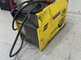 Esab Warrior 500i welder - picture1' - Click to enlarge