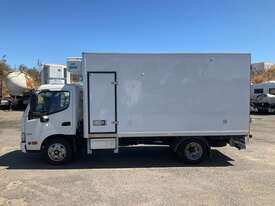 2017 Hino 300 616 Refrigerated Pantech - picture2' - Click to enlarge