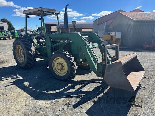 John Deere 1640 Utility Tractors