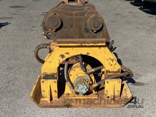 Excavator Compactor Attachment