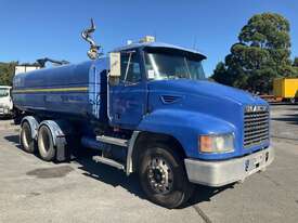 2000 Mack ML Water Cart - picture0' - Click to enlarge