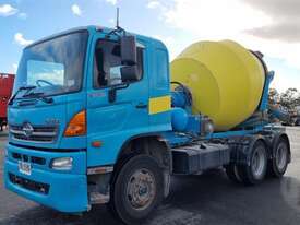 Hino 500 - picture0' - Click to enlarge