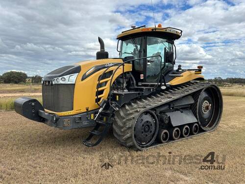 2015 CHALLENGER MT855E TRACTOR