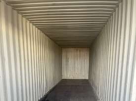 40 Foot Shipping Container - picture2' - Click to enlarge