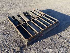 Forklift Mast Guard  - picture0' - Click to enlarge