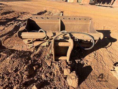 Excavator Swivel Bucket