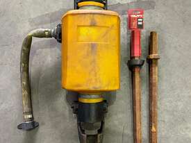 ATLAS COPCO PNEUMATIC JACK HAMMER - picture0' - Click to enlarge