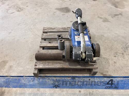 Air Hydraulic Jack - 25T