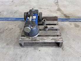 Air Hydraulic Jack - 25T - picture0' - Click to enlarge