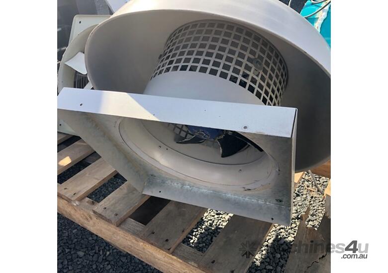 Fan 400mm Portable Air delivery 96m3 min NEW there are 3 avaliable