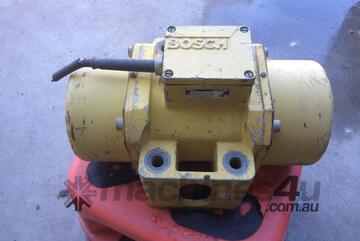 Vibrator Bosch 800 watts
