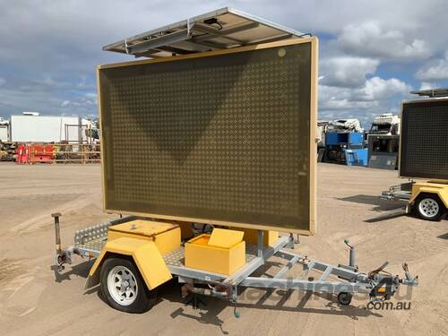 2011 Safe Roads F1504001C Single Axle Sign Board Trailer