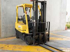 HYSTER H2.0XTS Counterbalance Forklift - picture0' - Click to enlarge