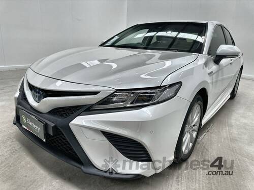 2020 Toyota Camry Ascent Sport Sedan (Hybrid-Petrol) (Auto) (Ex Lease)