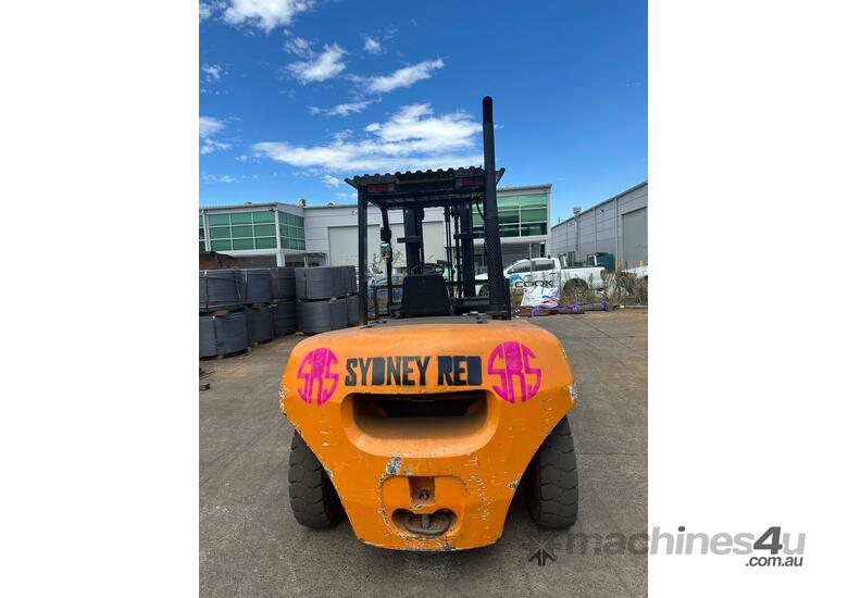 caption 2011 Hangcha R70 7T Forklift