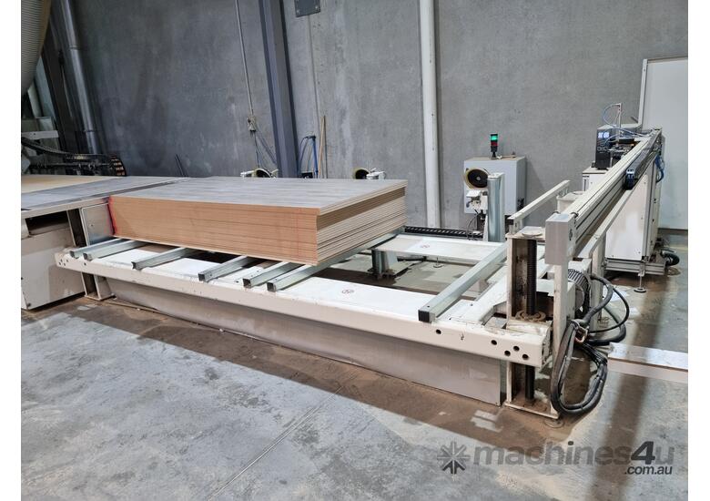 caption SCM Morbidelli 3618 Nesting Cell