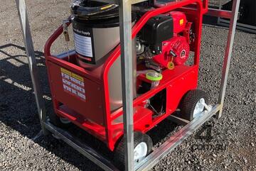 Heated Pressure Washer / Water Blaster